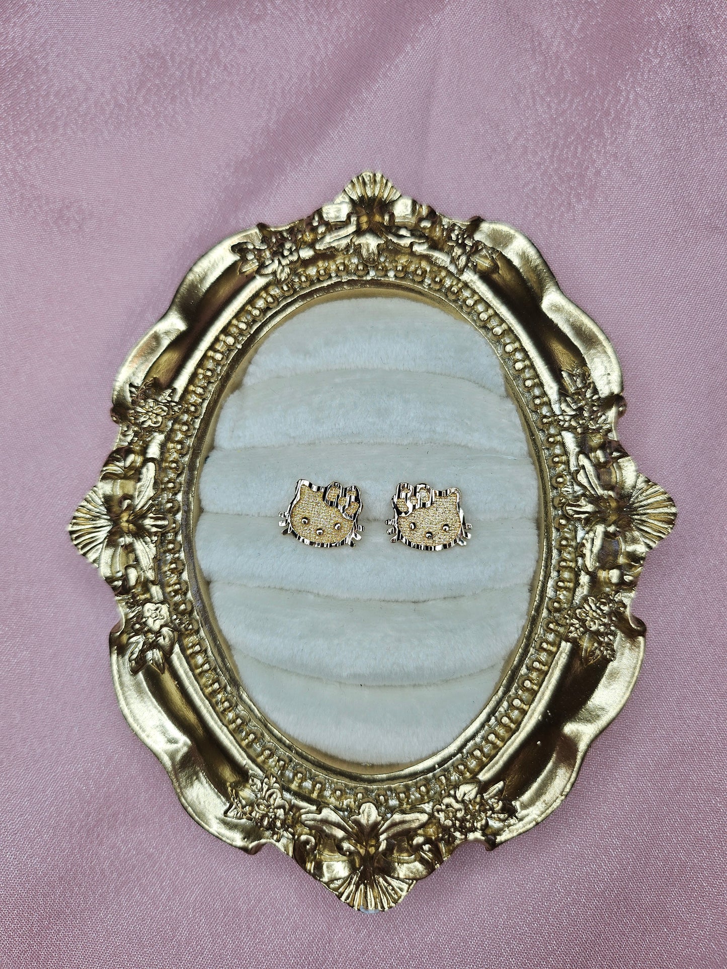 Hello Kitty Studs