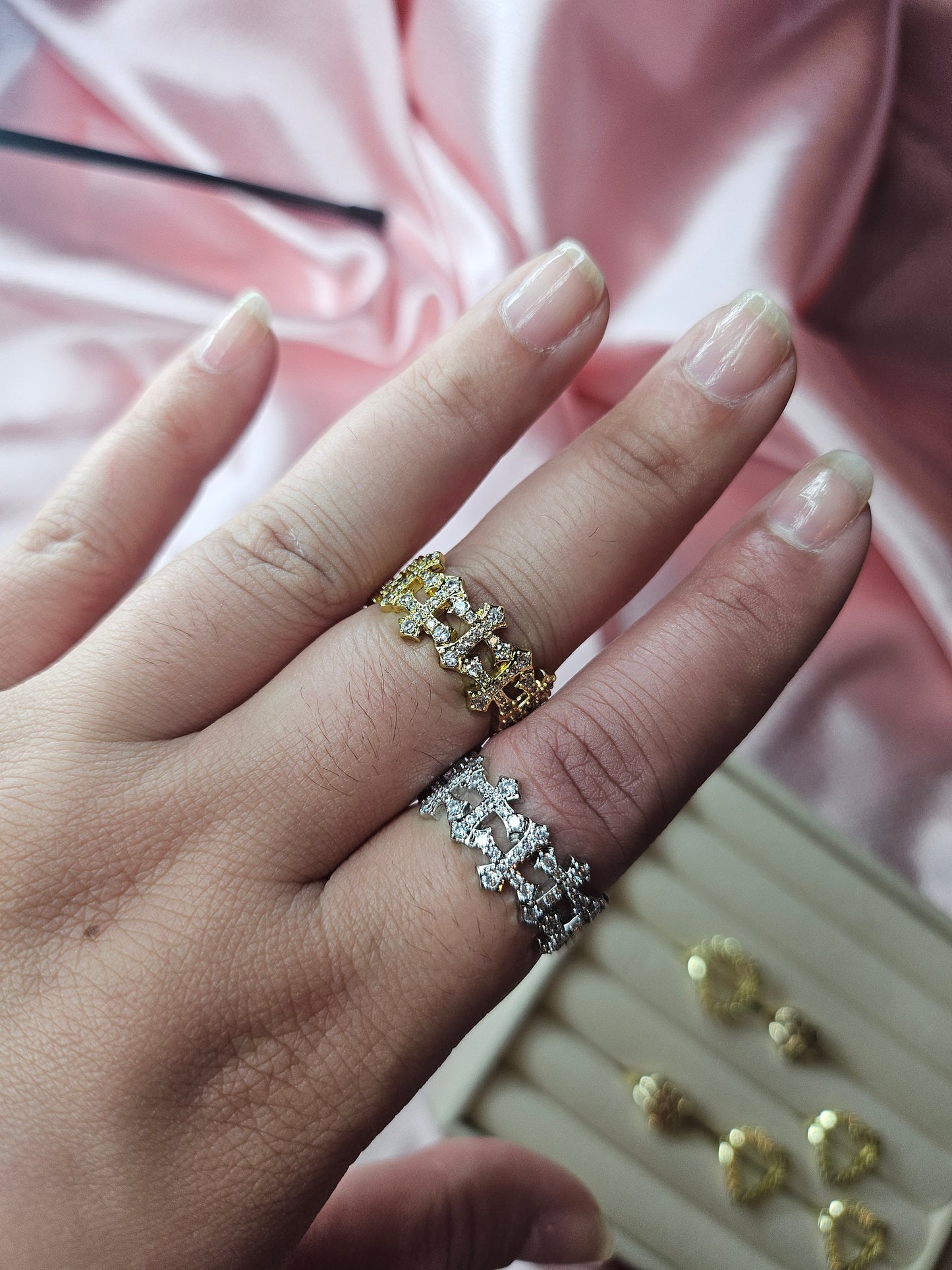 Cross Rings